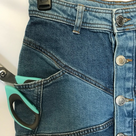 Colorblock Mid Rise Mini Skirt - Picture 3 of 8